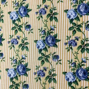 Vintage Longaberger Rose Trellis print single curtain panel 86” x 47”